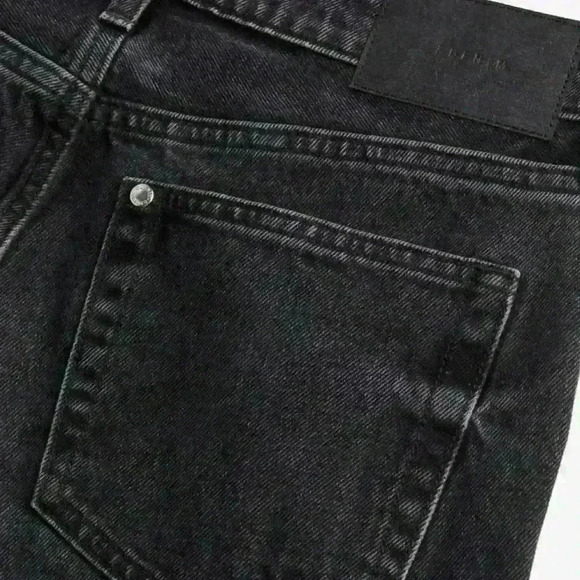 H&M Straight Regular Jeans Black Sz 4 (runs small) - Picture 13 of 13